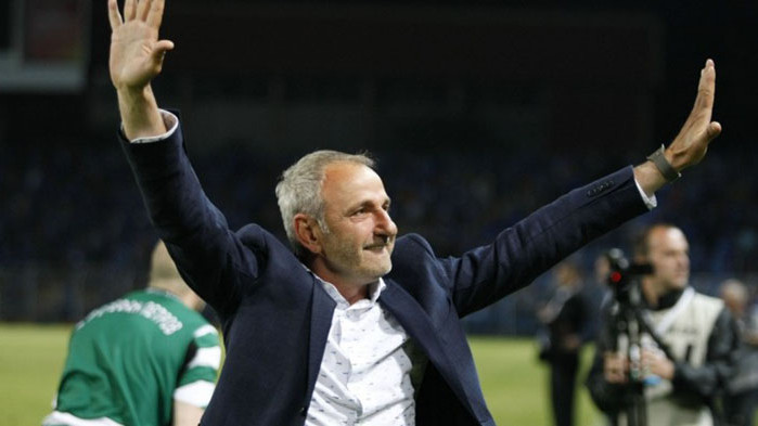 От Черно море дариха над 4000 лева за бюст-паметник на